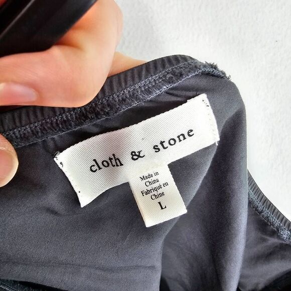 Cloth & Stone Luxe Satin One Shoulder Top Green L - Picture 5 of 7